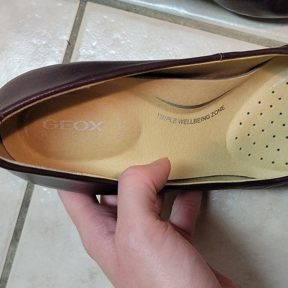 Geox Respira Kitten Heels - Picture 2 of 5